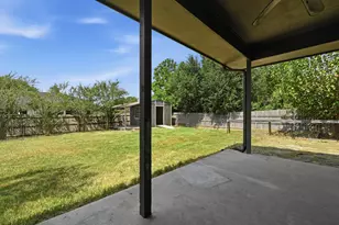 1068 Memorial Cir, New Braunfels, TX 78130 - Photo 19