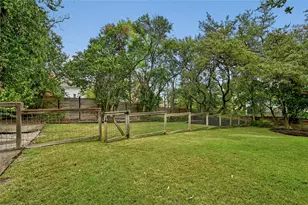 410 W Alpine Rd, Austin, TX 78704 - Photo 23