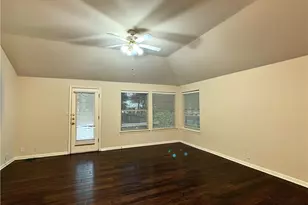 5726 Taylorcrest Dr, Austin, TX 78749 - Photo 11