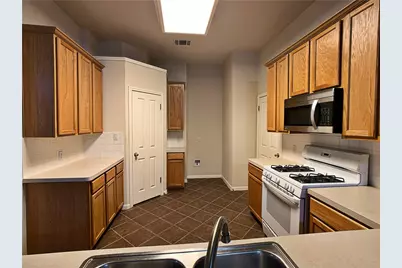 5726 Taylorcrest Drive, Austin, TX 78749 - Photo 13