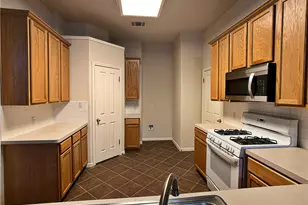 5726 Taylorcrest Dr, Austin, TX 78749 - Photo 13