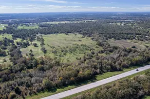 221 Old Waelder Rd, Flatonia, TX 78941 - Photo 11