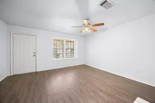 11901 Swearingen Dr, Austin, TX 78758 - Photo 5
