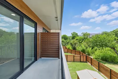 2209 S 1st Street #224, Austin, TX 78704 - Photo 17