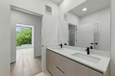 2209 S 1st Street #224, Austin, TX 78704 - Photo 13
