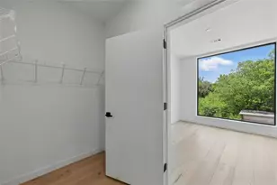 2209 S 1st St, Austin, TX 78704 - Photo 15