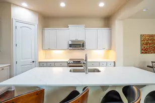 4617 Page St, Austin, TX 78723 - Photo 7