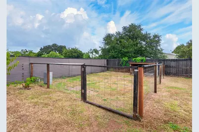 1106 Hi Line Drive, Buchanan Dam, TX 78609 - Photo 33