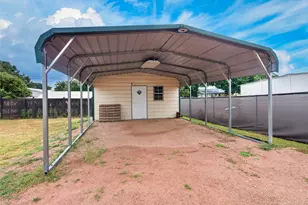 1106 Hi-Line Dr, Buchanan Dam, TX 78609 - Photo 35