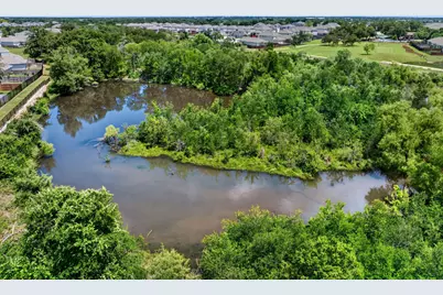 205 Oakstone Drive, Georgetown, TX 78628 - Photo 35