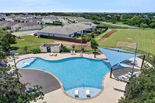 205 Oakstone Dr, Georgetown, TX 78628 - Photo 31