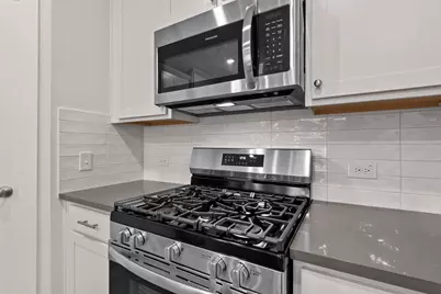 521 Bloomington Loop, Hutto, TX 78634 - Photo 5