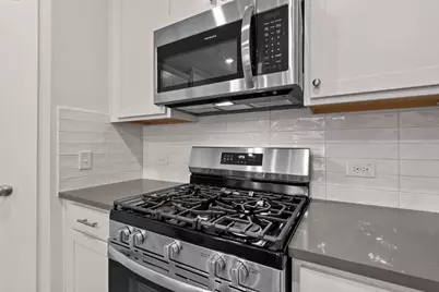 521 Bloomington Loop, Hutto, TX 78634 - Photo 5