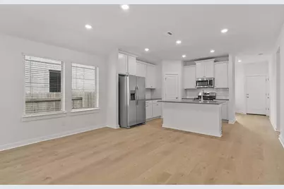 521 Bloomington Loop, Hutto, TX 78634 - Photo 7