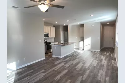 220 McFarland Street, Georgetown, TX 78628 - Photo 3