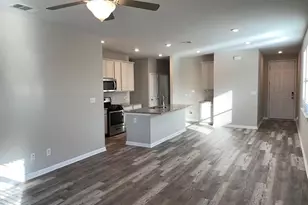 220 McFarland St, Georgetown, TX 78628 - Photo 3