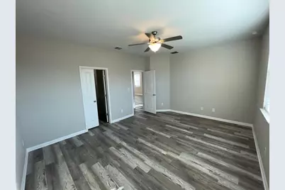 220 McFarland Street, Georgetown, TX 78628 - Photo 5