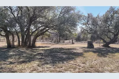 15490 E State Highway 29, Buchanan Dam, TX 78609 - Photo 27