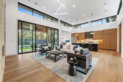 4216 Deepwoods Drive, Austin, TX 78731 - Photo 3