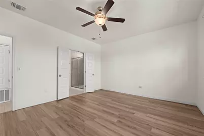 8011 Orizzonte Street, Austin, TX 78744 - Photo 13