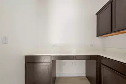8011 Orizzonte Street, Austin, TX 78744 - Photo 11