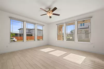 8011 Orizzonte Street, Austin, TX 78744 - Photo 5