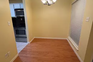 400 W 35th St, Austin, TX 78705 - Photo 7