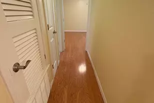 400 W 35th St, Austin, TX 78705 - Photo 11