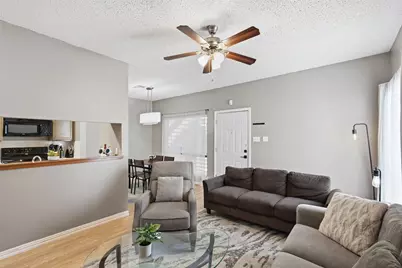 908 Poplar Street #206, Austin, TX 78705 - Photo 5