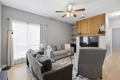 908 Poplar Street #206, Austin, TX 78705 - Photo 3