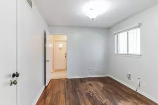 1704 San Antonio St, Austin, TX 78701 - Photo 9