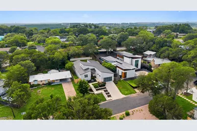 2704 Oak Park Drive, Austin, TX 78704 - Photo 39