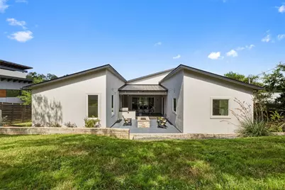 2704 Oak Park Drive, Austin, TX 78704 - Photo 37