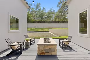 2704 Oak Park Dr, Austin, TX 78704 - Photo 35