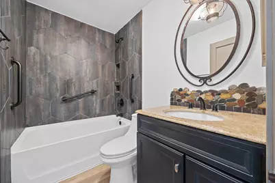 7810 Woodcroft Drive, Austin, TX 78749 - Photo 17