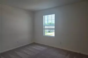 319 Stonebrook Dr, Hutto, TX 78634 - Photo 21
