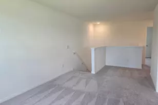 319 Stonebrook Dr, Hutto, TX 78634 - Photo 15