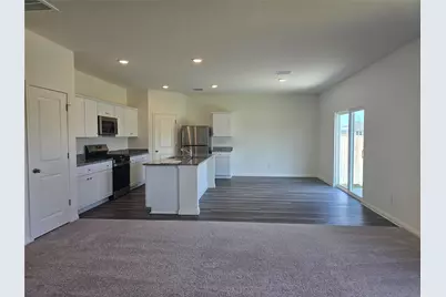 319 Stonebrook Drive, Hutto, TX 78634 - Photo 11