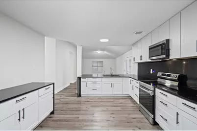 158 Oak River Drive, Cedar Creek, TX 78612 - Photo 5