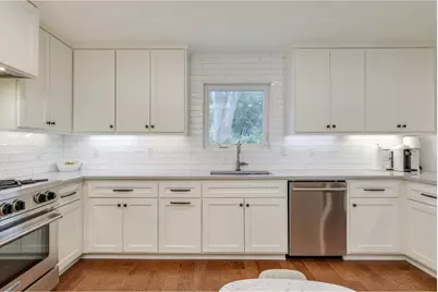 8700 Mountainwood Circle, Austin, TX 78759 - Photo 17