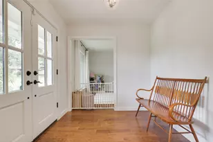 8700 Mountainwood Cir, Austin, TX 78759 - Photo 5