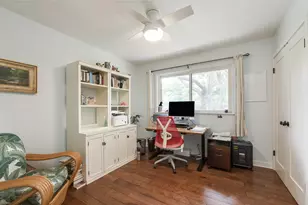 8700 Mountainwood Cir, Austin, TX 78759 - Photo 33