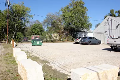 101 W Pecan Street, Pflugerville, TX 78660 - Photo 9