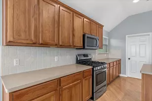 15708 Fisher Island Dr, Austin, TX 78717 - Photo 5