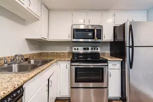 2124 Burton Dr, Austin, TX 78741 - Photo 5