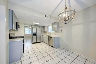 12002 Bobcat Trail, Austin, TX 78750 - Photo 11