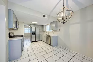 12002 Bobcat Trail, Austin, TX 78750 - Photo 11