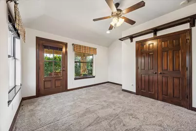 11805 Ranchview Court, Austin, TX 78732 - Photo 27