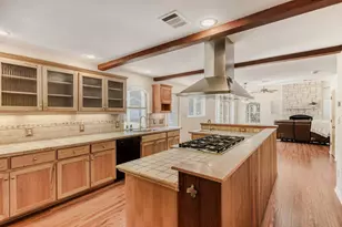 8705 Bear Creek Dr, Austin, TX 78737 - Photo 7