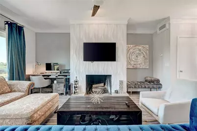 21 Tournament Way, The Hills, TX 78738 - Photo 5